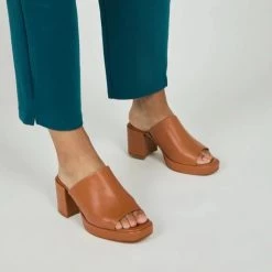 Intentionally Blank IB TRILOGY - WHISKY New