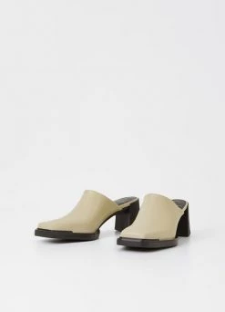 Vagabond Shoe Makers VAGABOND EDWINA MULE - BISCOTTI New