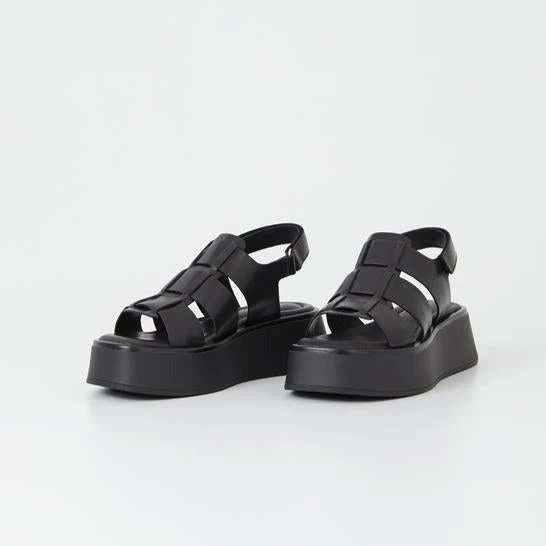 Vagabond Shoe Makers VAGABOND COURTNEY FISHERMAN - BLACK 1 Vagabond Shoe Makers VAGABOND COURTNEY FISHERMAN - BLACK