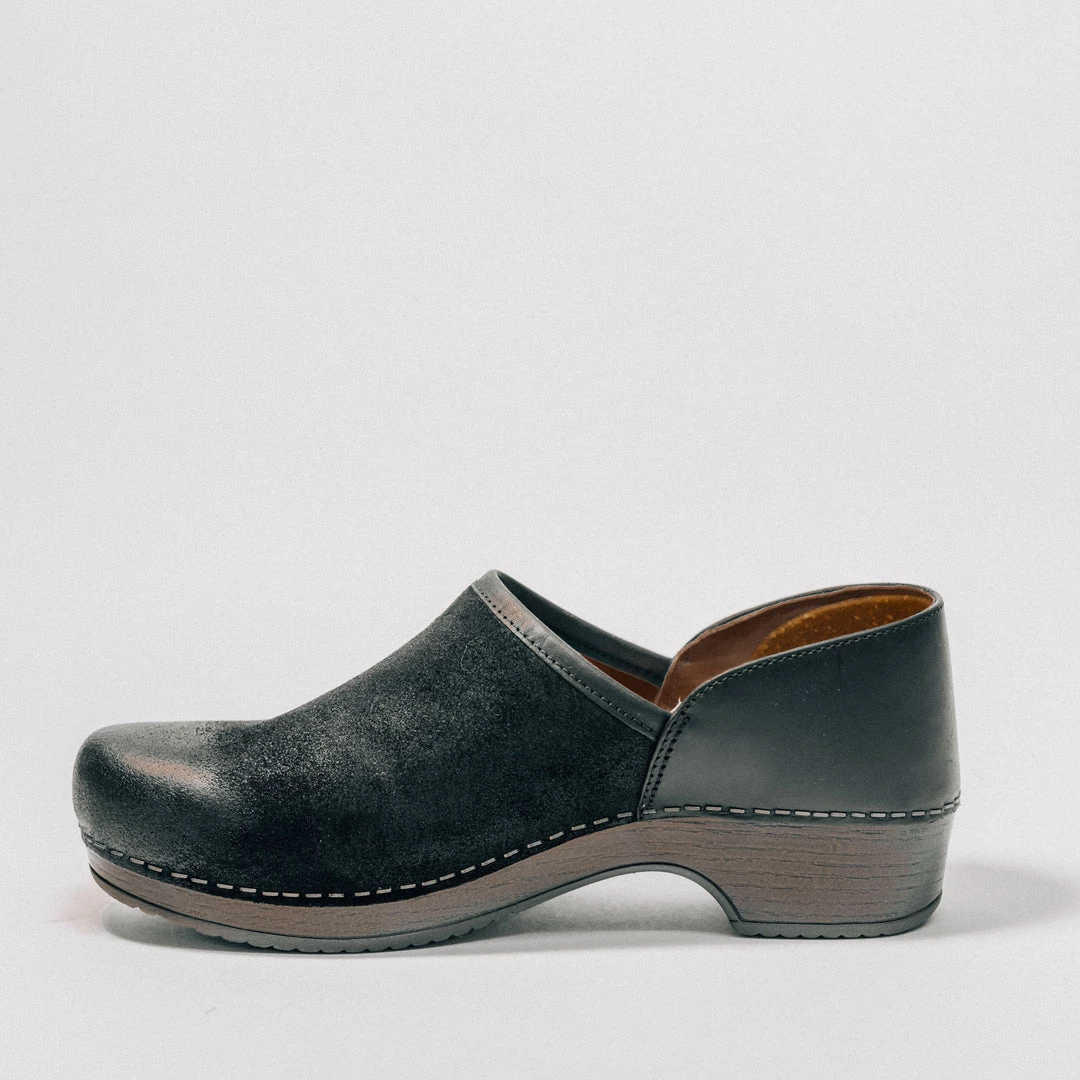 New DANSKO BRENNA BLACK BURNISHED CLOGS 3 New DANSKO BRENNA BLACK BURNISHED CLOGS