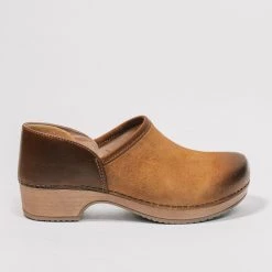 DANSKO BRENNA TAN BURNISHED CLOGS New