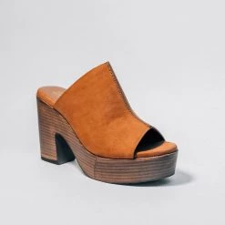 SEYCHELLES INVIGORATED - TAN NUBUCK New