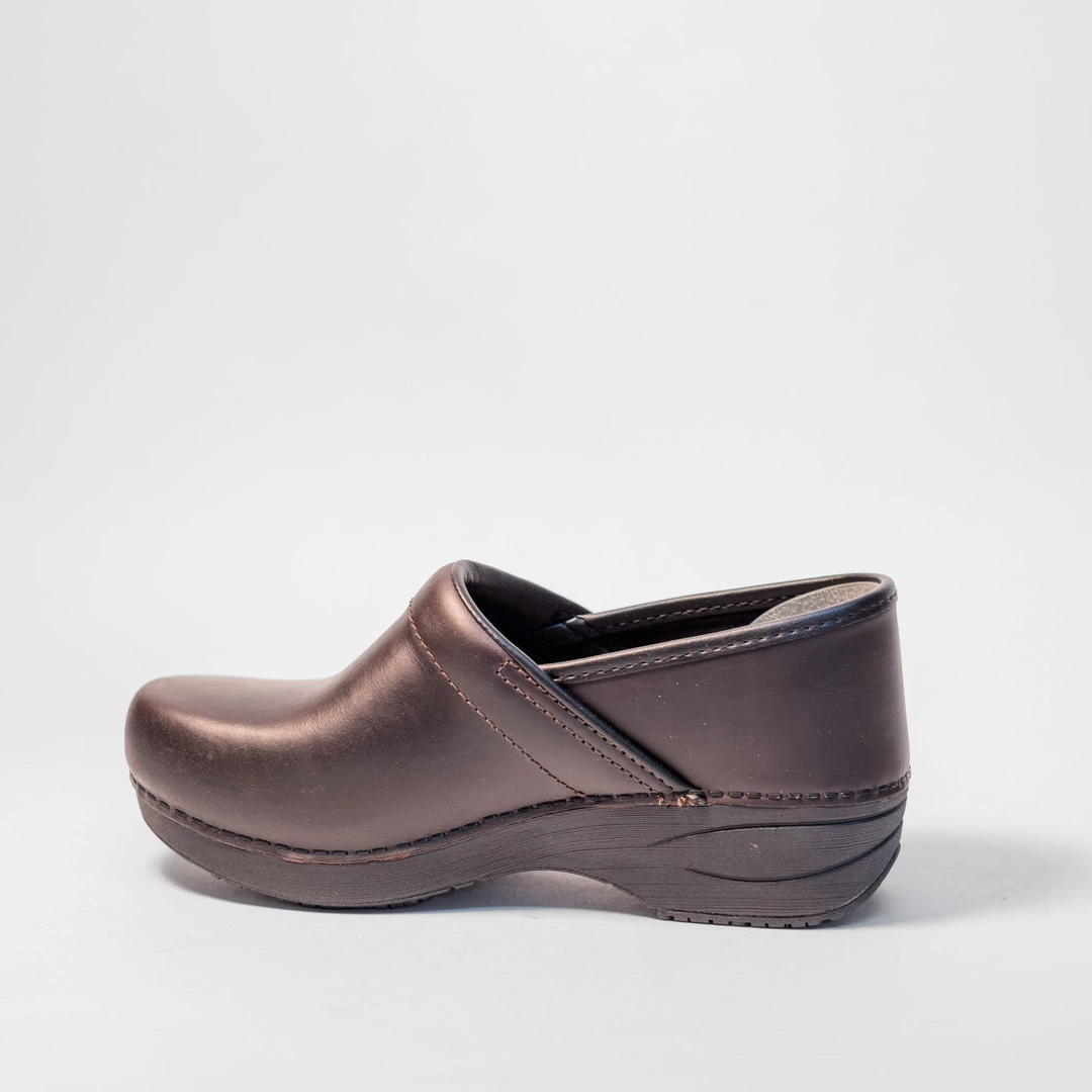 New DANSKO XP 2.0 BROWN WP PULLUP - WOMEN'S 2 New DANSKO XP 2.0 BROWN WP PULLUP - WOMEN'S