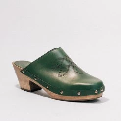 BIRD OF FLIGHT - SHY CLOG LEAF 7 BIRD OF FLIGHT - SHY CLOG LEAF