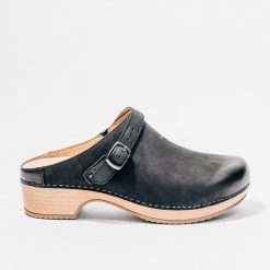 DANSKO BERRY CLOG - BLACK New