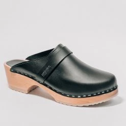MAGUBA Berkeley CLOG- BLACK 11 MAGUBA Berkeley CLOG- BLACK