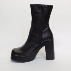 ROC NIKKI PLATFORM BOOT New