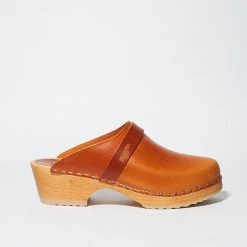 MAGUBA BERKELEY CLOG - COGNAC New