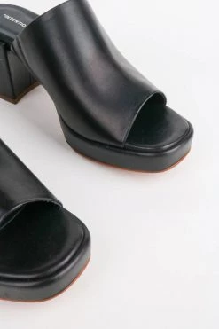 Intentionally Blank IB TRILOGY - BLACK New 9 Intentionally Blank IB TRILOGY - BLACK New