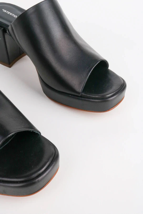 Intentionally Blank IB TRILOGY - BLACK New 4 Intentionally Blank IB TRILOGY - BLACK New