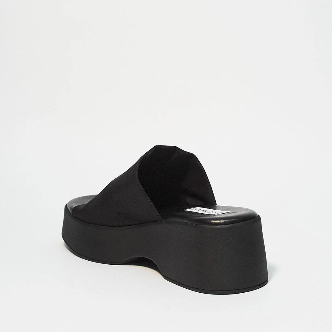 Steve Madden SLINKY 2 Steve Madden SLINKY