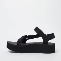 TEVA FLATFORM UNIVERSAL - BLACK New 7 TEVA FLATFORM UNIVERSAL - BLACK New