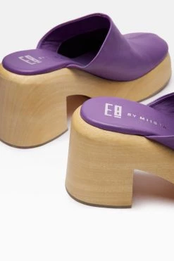 E8 By MIISTA E8 ROBERTA CLOG MULE - LAVENDER New
