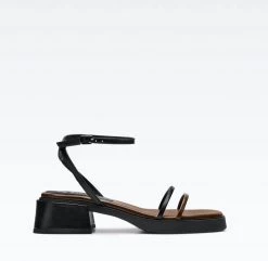 E8 By MIISTA E8 ROSALYN SANDAL New