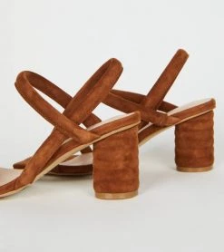 Intentionally Blank New IB KIFTON - CHESTNUT SUEDE