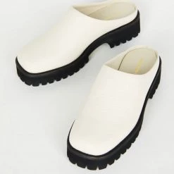 Intentionally Blank IB RISE UP-CREAM New