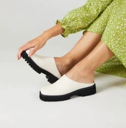 Intentionally Blank IB RISE UP-CREAM New