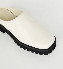 Intentionally Blank IB RISE UP-CREAM New