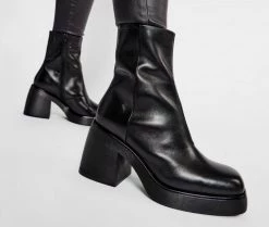 Vagabond Shoe Makers Boots VAGABOND BROOKE ZIP BOOT - BLACK