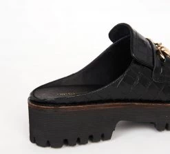 Intentionally Blank IB KOWLOON-BLACK 11 Intentionally Blank IB KOWLOON-BLACK