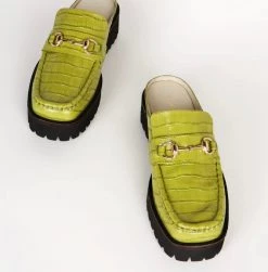 Intentionally Blank IB KOWLOON-APPLE New 11 Intentionally Blank IB KOWLOON-APPLE New