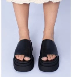 E8 By MIISTA E8 MAGGIE BLACK SLIDE New