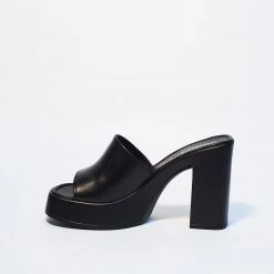 New ROC NINA - Black